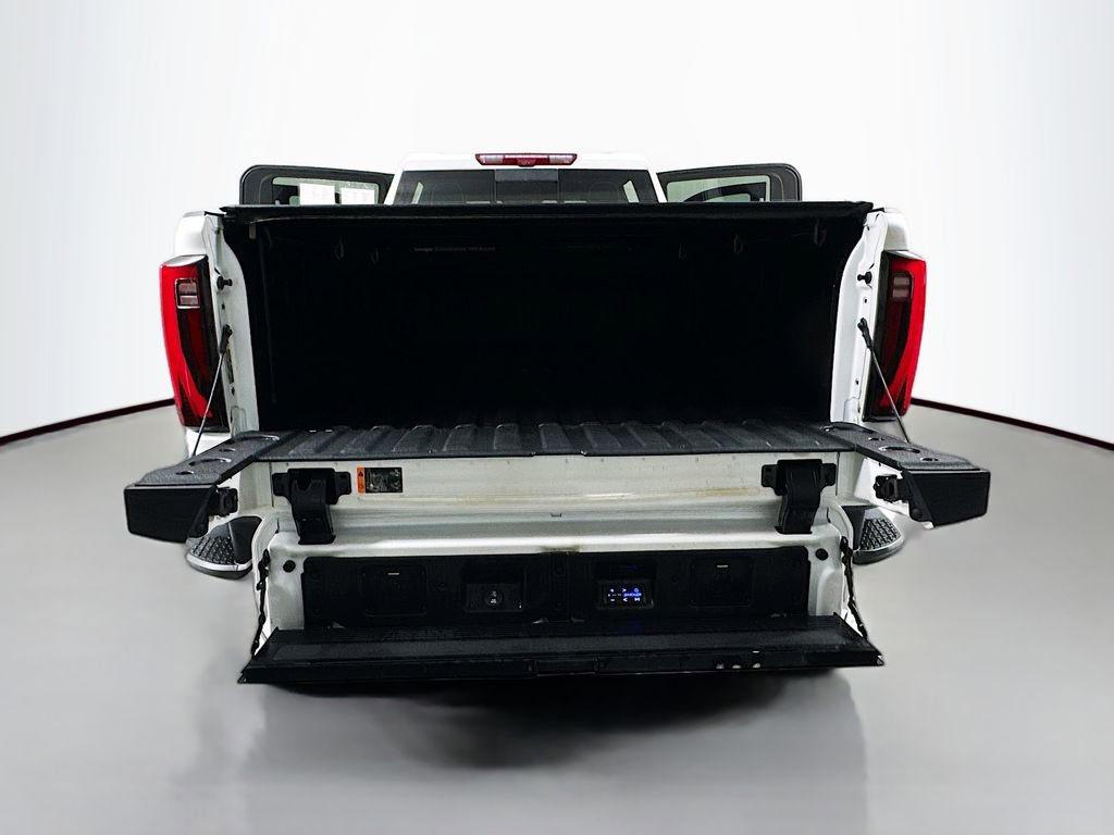 Used 2024 GMC Sierra 3500 Denali Ultimate AWD/4WD image 28