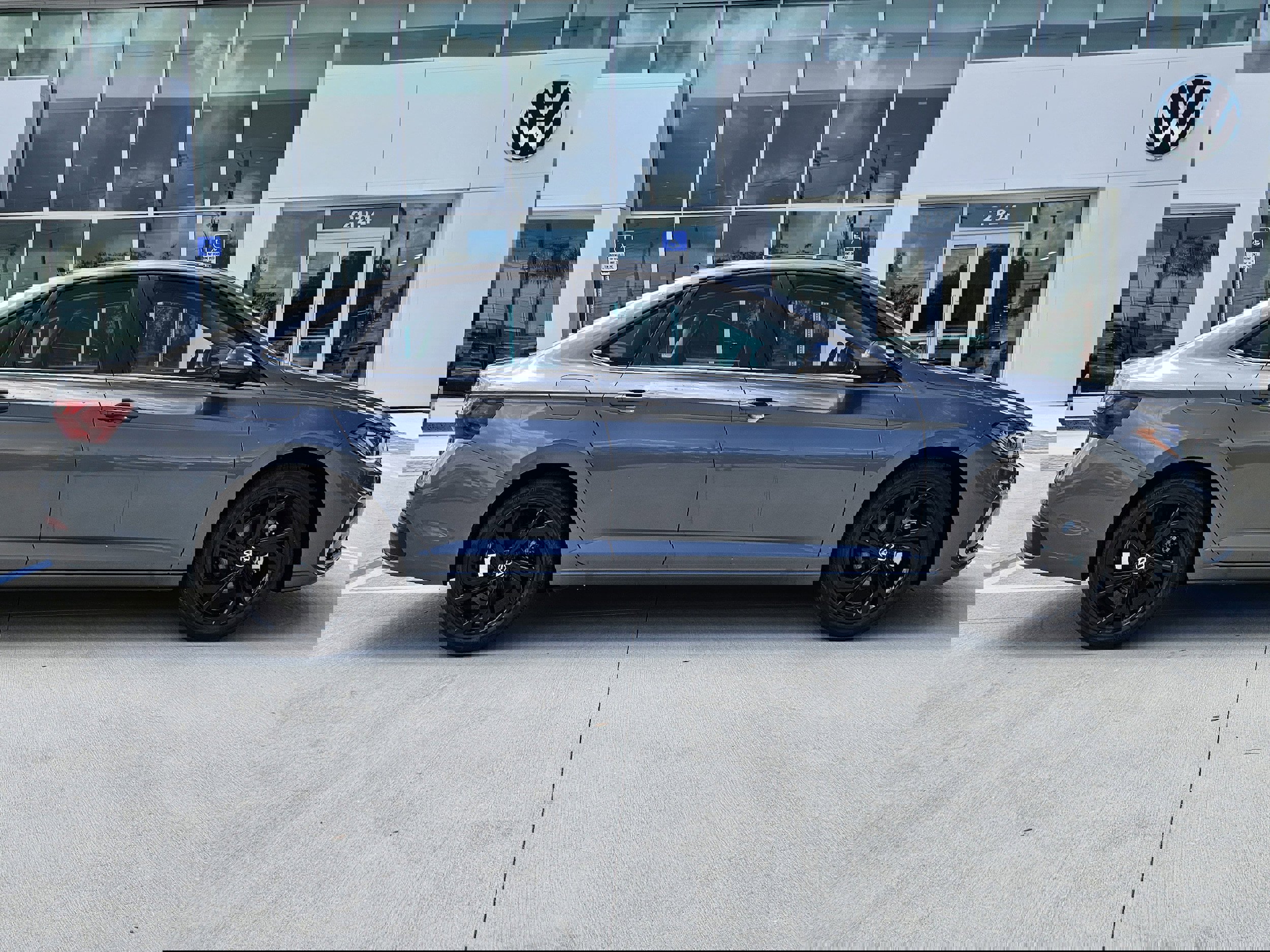 New 2025 Volkswagen Jetta SE image 8