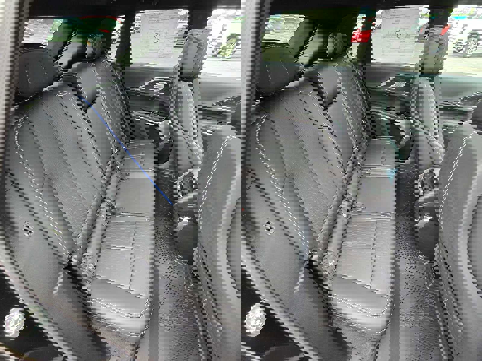 New 2024 Cadillac Lyriq Sport RWD image 17