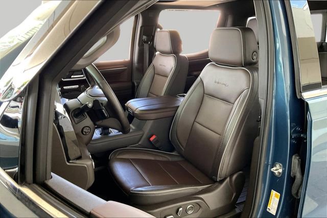 Used 2024 GMC Sierra 1500 Denali w/ Technology Package AWD/4WD image 15