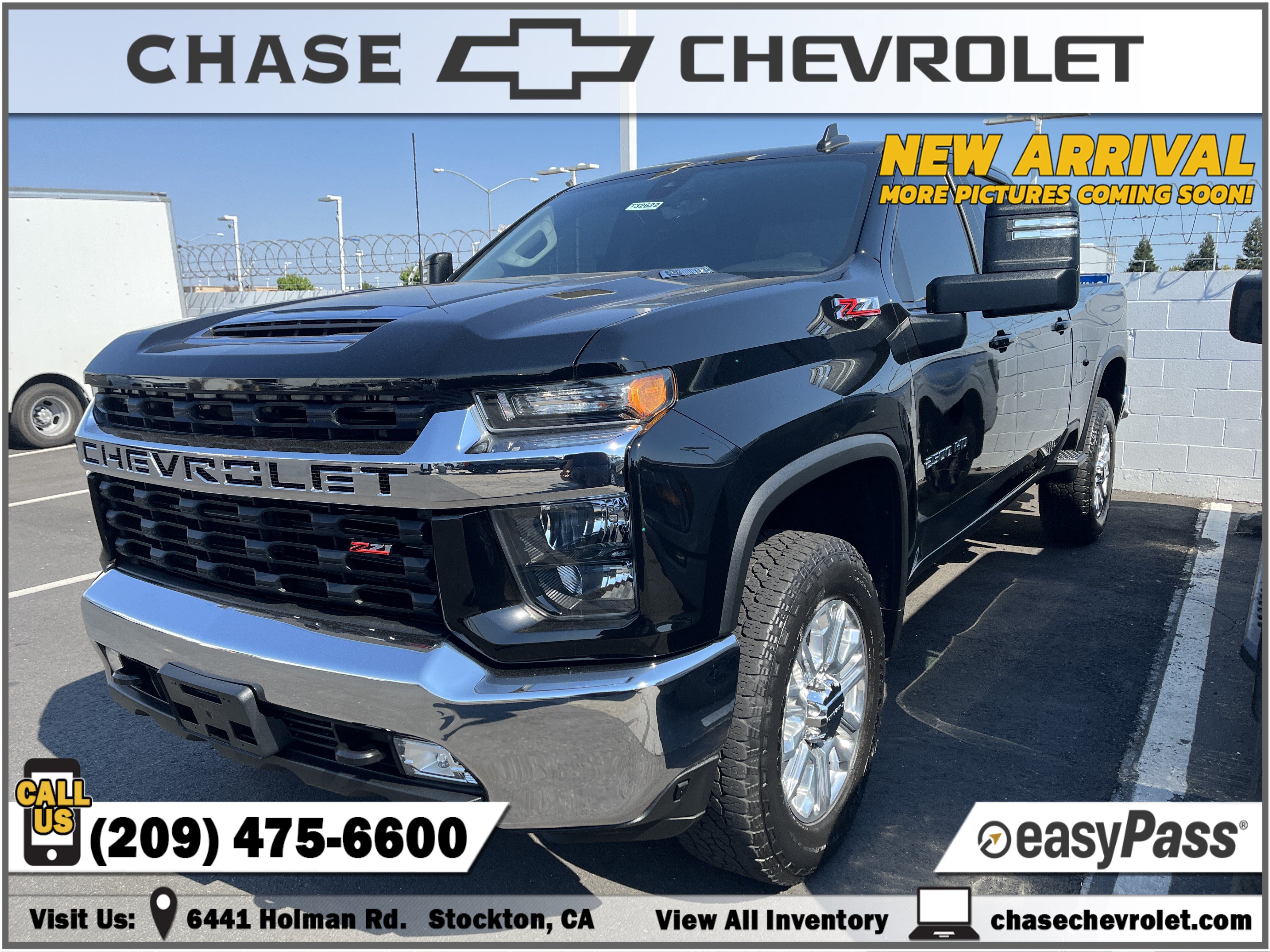 Used 2022 Chevrolet Silverado 2500 LT w/ Convenience Package AWD/4WD image 1