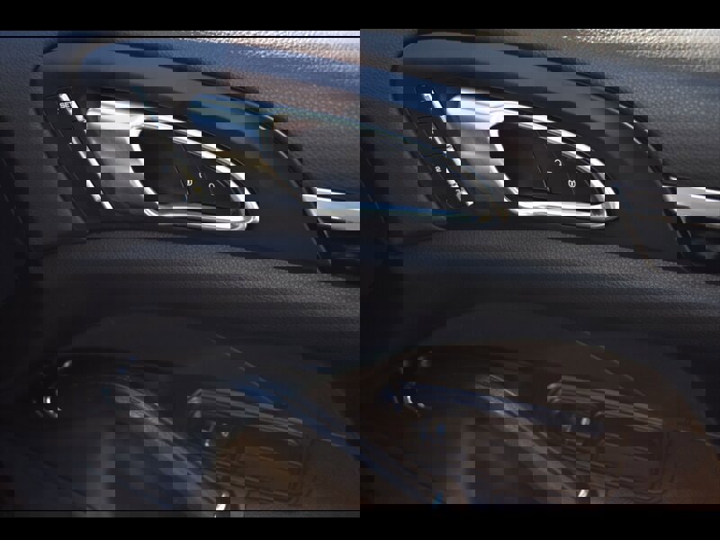 Used 2017 Porsche Cayenne S w/ Premium Package image 36