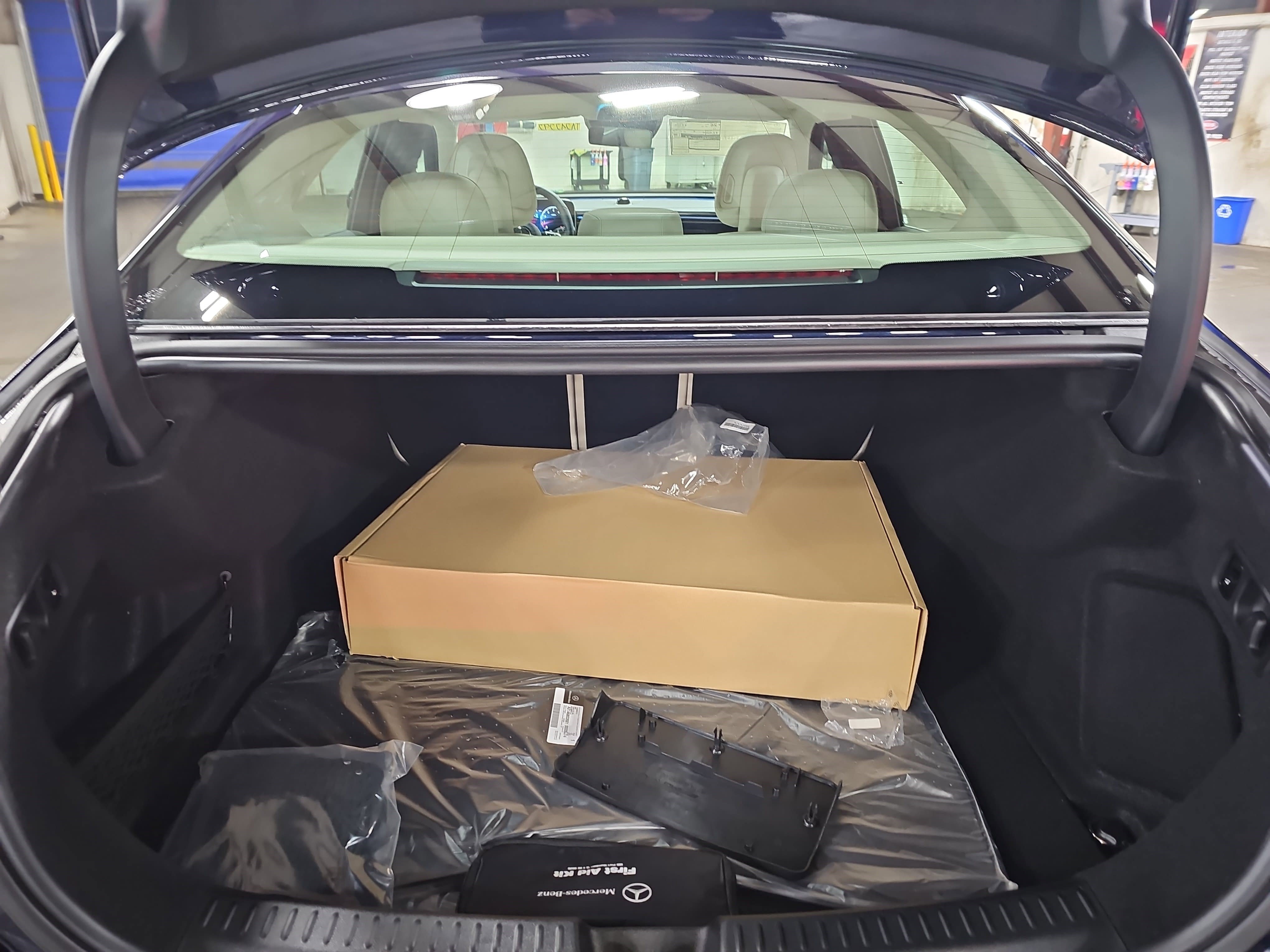 New 2026 Mercedes-Benz E 450 4MATIC Sedan image 13