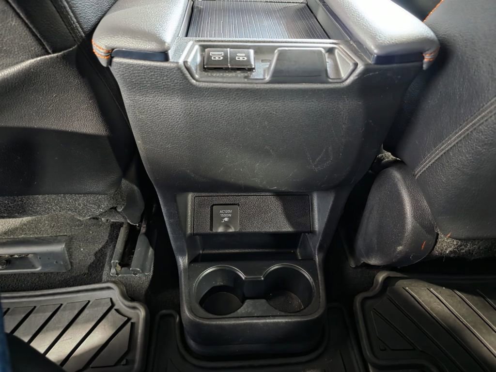 Used 2021 Toyota Sienna XSE image 28