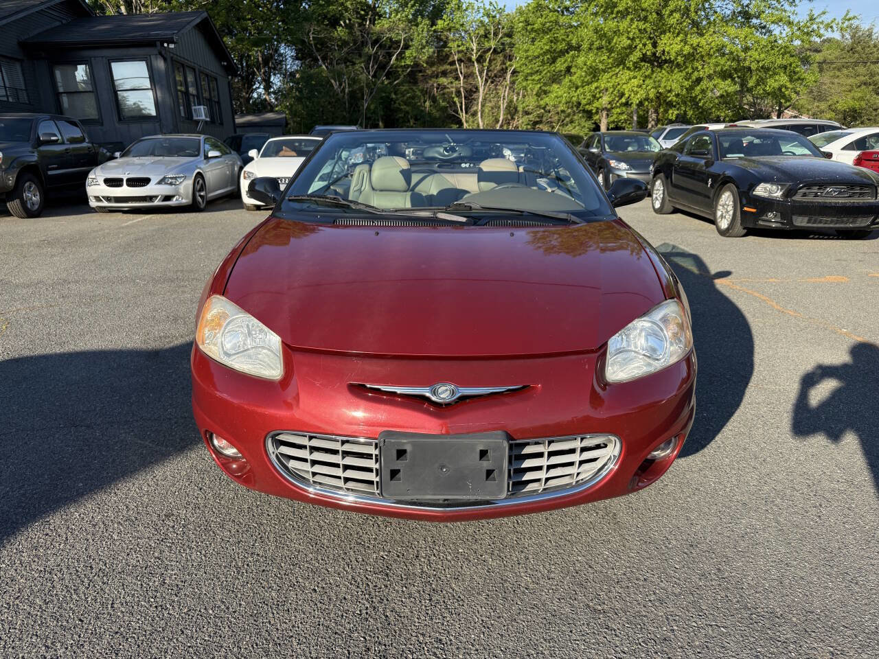 Used 2003 Chrysler Sebring LXi image 3