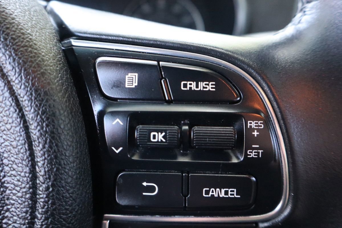 Used 2018 Kia Optima S FWD image 30