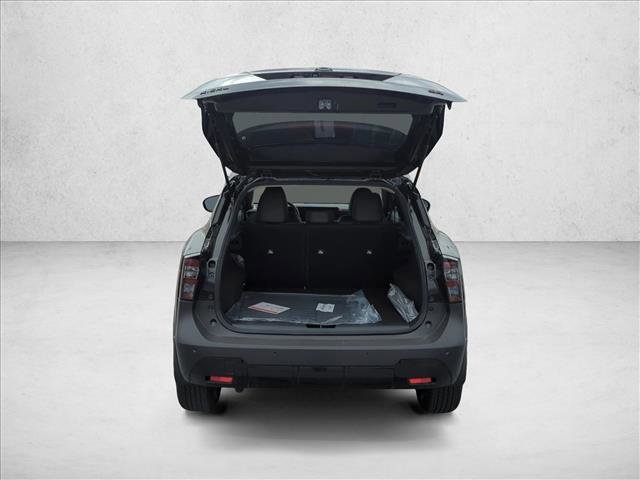 New 2026 Nissan Kicks SR image 9