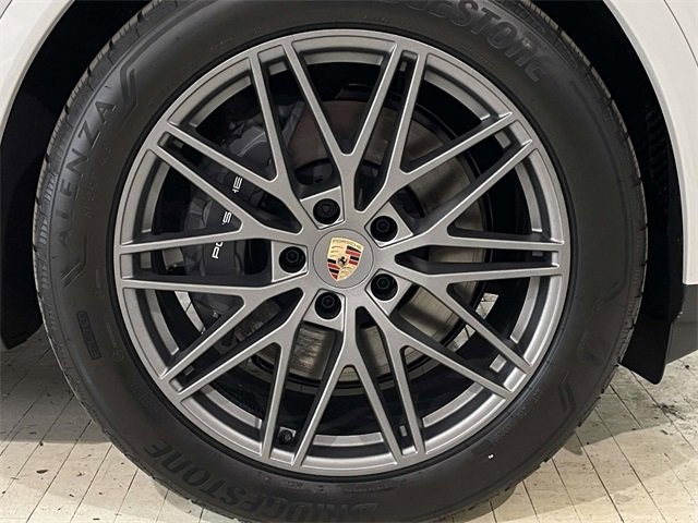 New 2026 Porsche Cayenne Coupe image 16