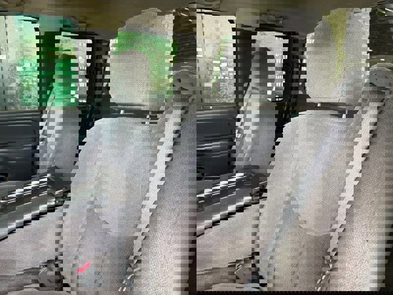 Used 2005 GMC Sierra 1500 SLE w/ Light Duty Power Package image 18