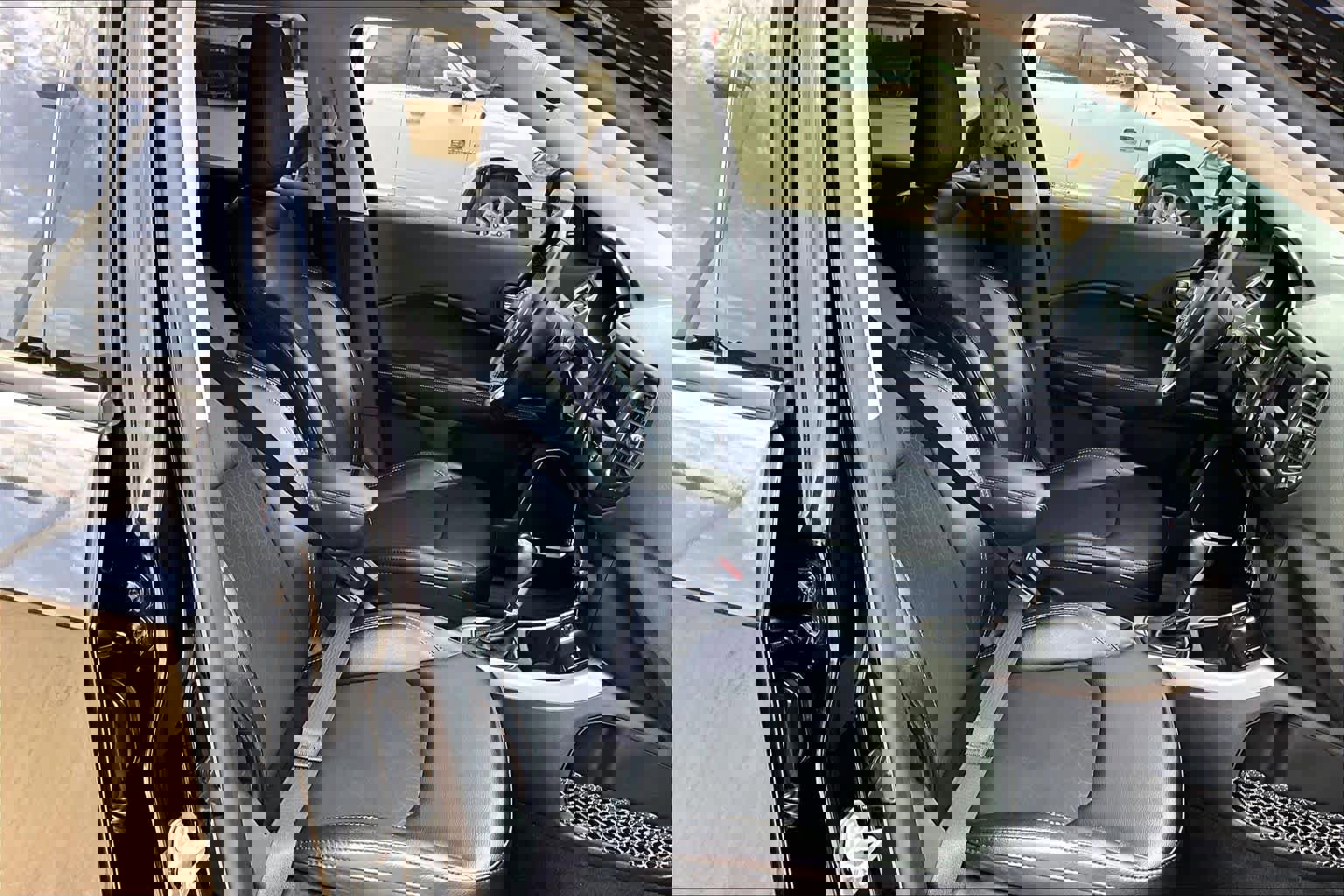 Used 2018 Jeep Compass Latitude FWD image 10