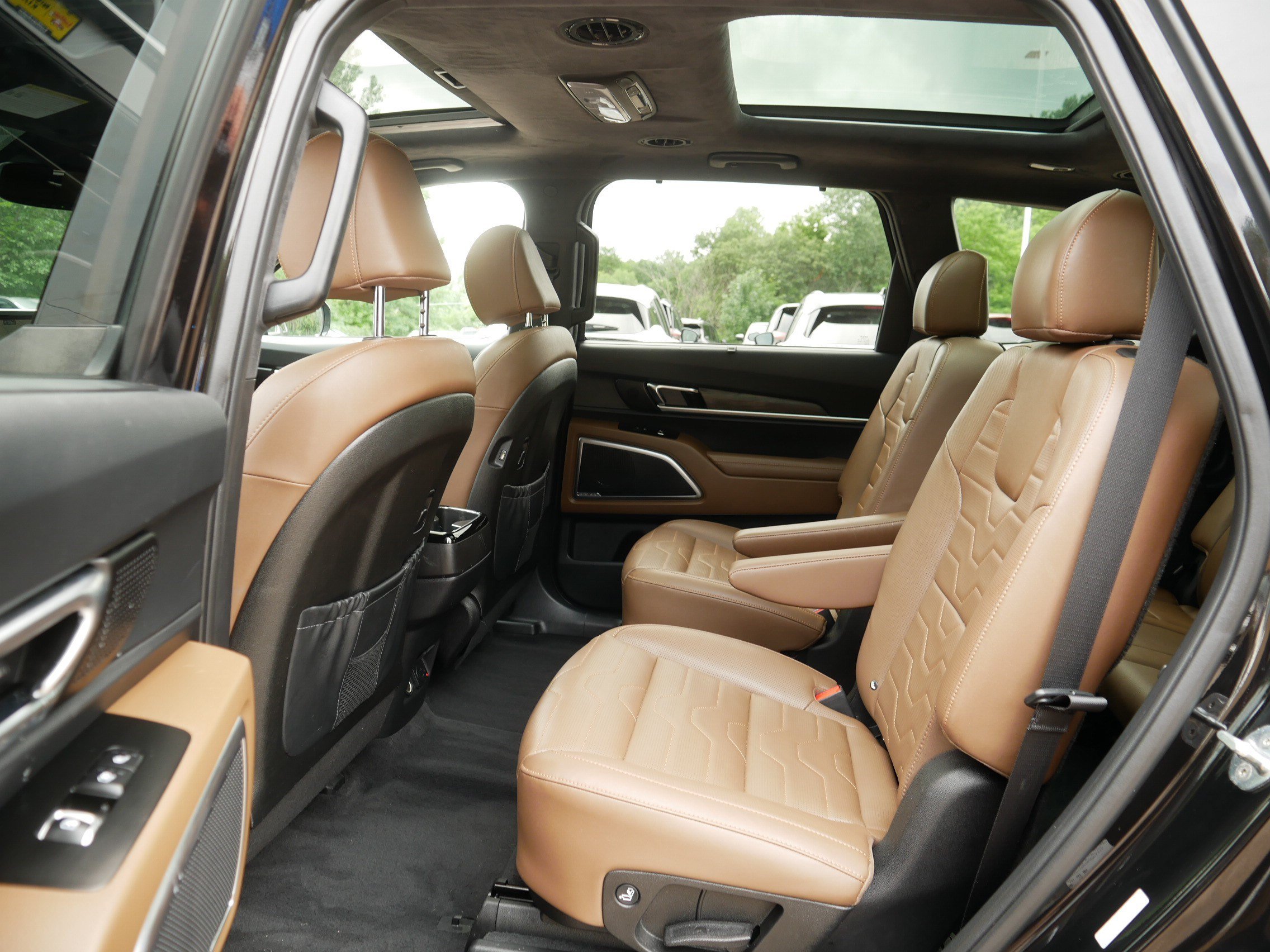 Certified 2022 Kia Telluride SX w/ SX Prestige Package AWD/4WD image 36