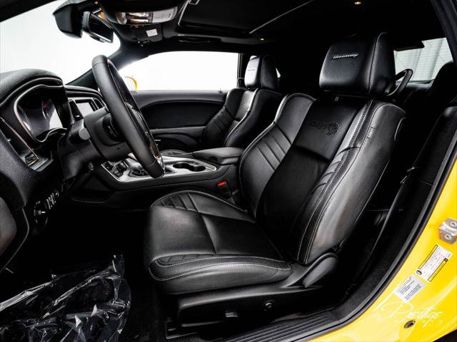 Used 2017 Dodge Challenger SRT Hellcat RWD image 24