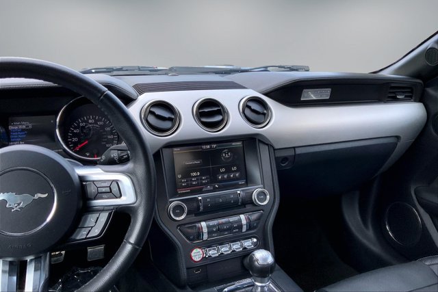 Used 2015 Ford Mustang GT Premium w/ Equipment Group 401A RWD image 5