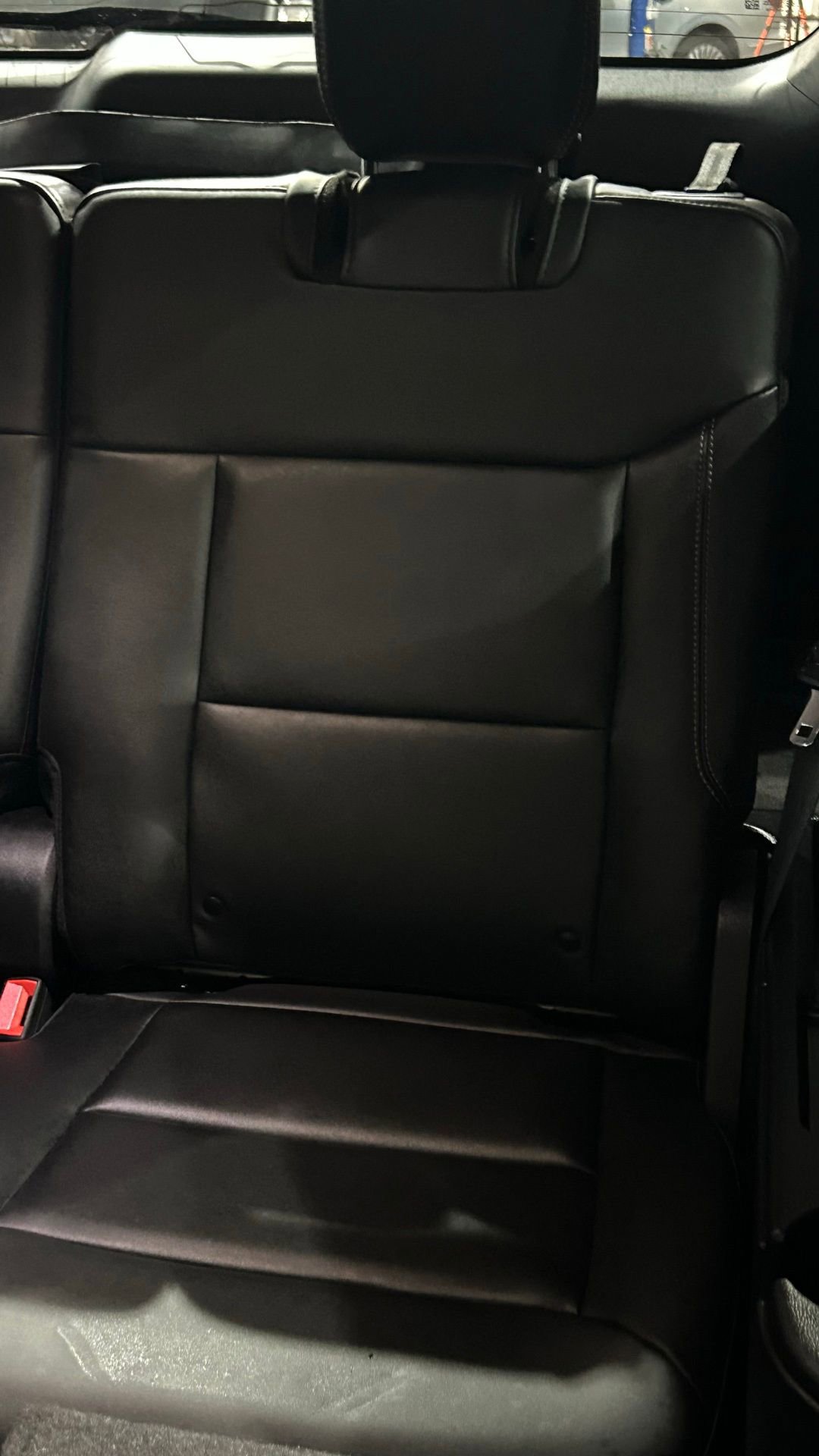 Used 2023 Ford Explorer XLT w/ Equipment Group 202A AWD/4WD image 52