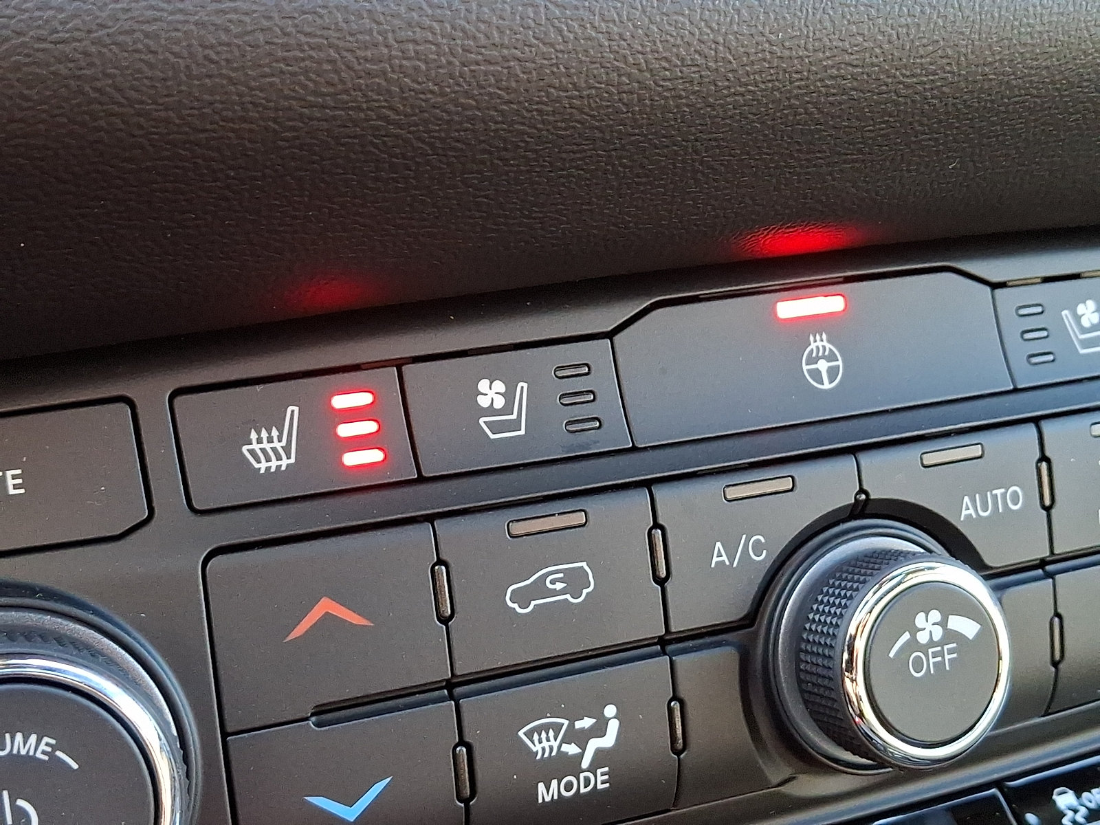 New 2027 Dodge Durango GT AWD/4WD image 16