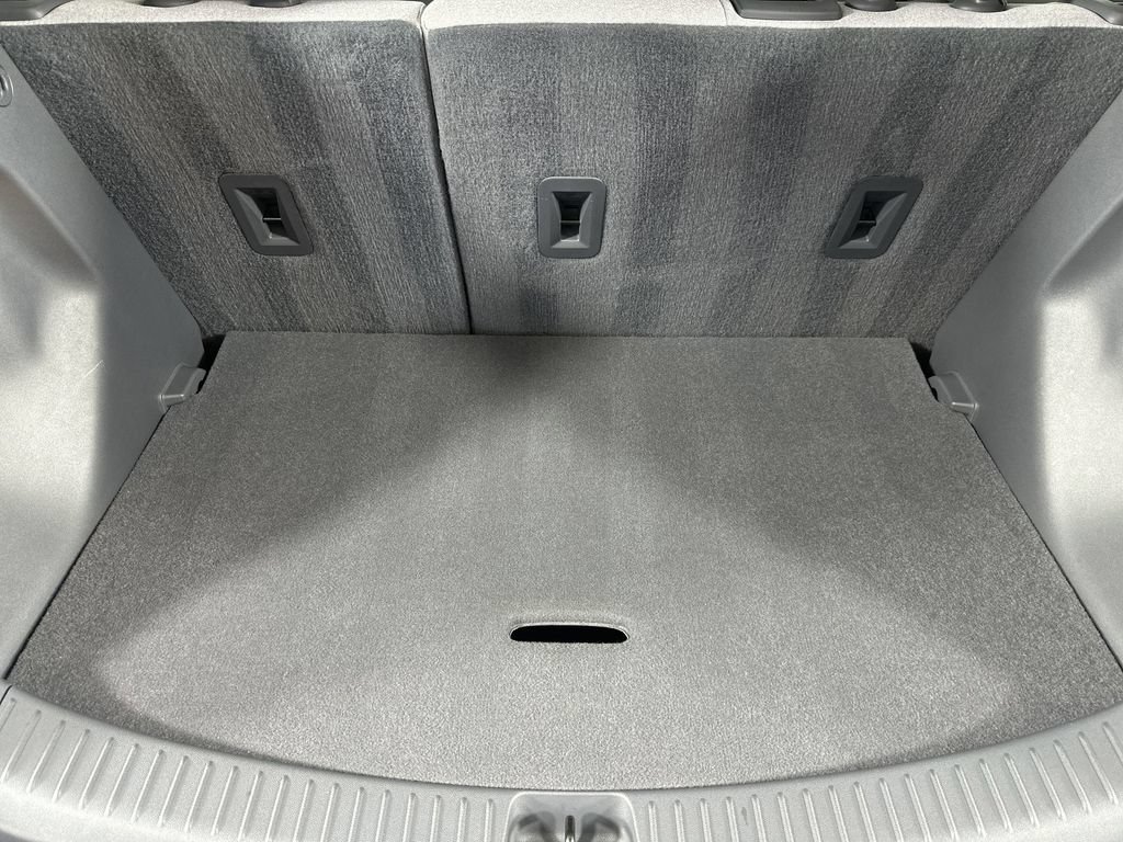 Used 2019 Chevrolet Bolt LT FWD image 26