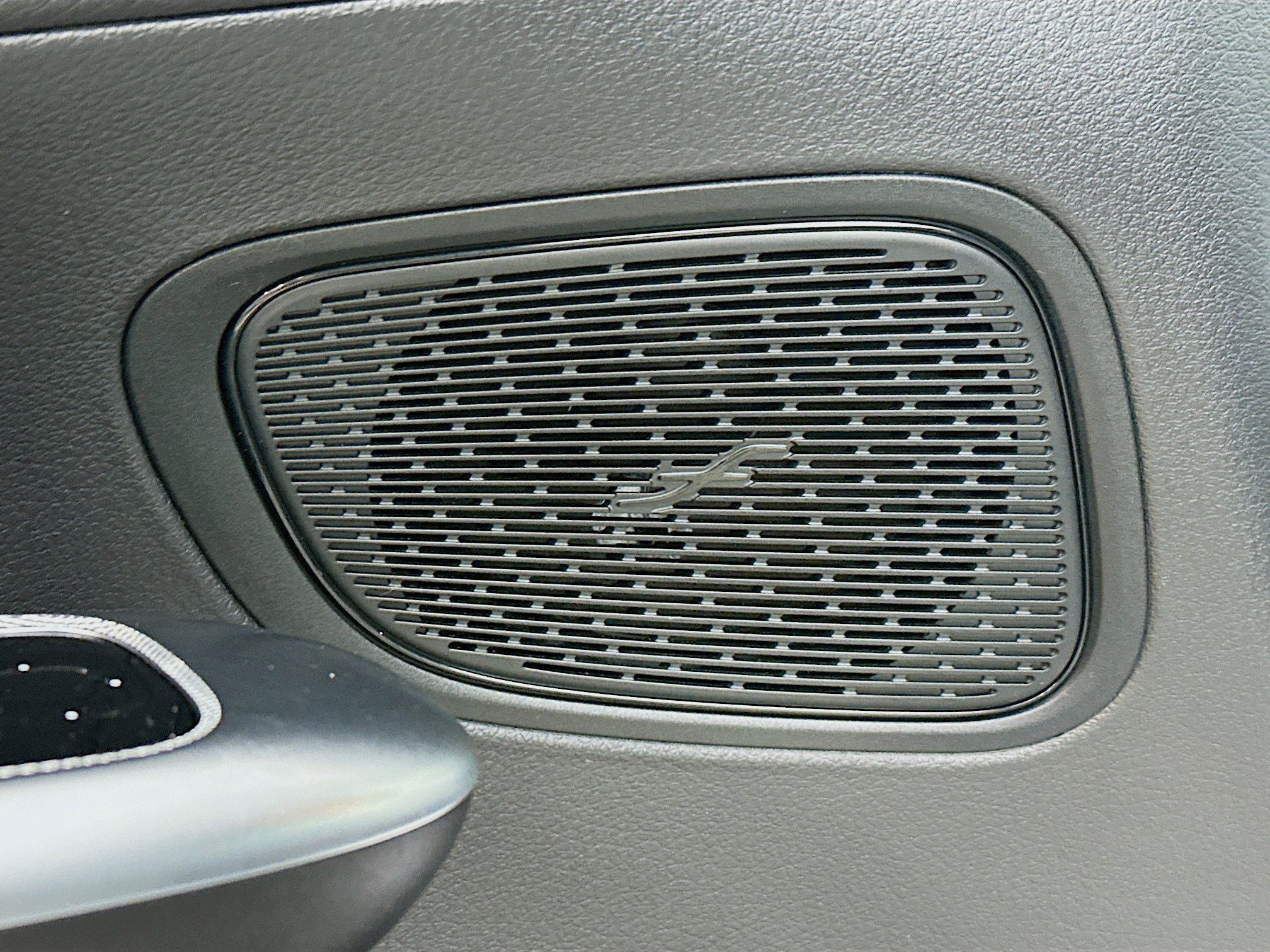 Certified 2025 Mercedes-Benz GLC 300 GLC 300 image 19