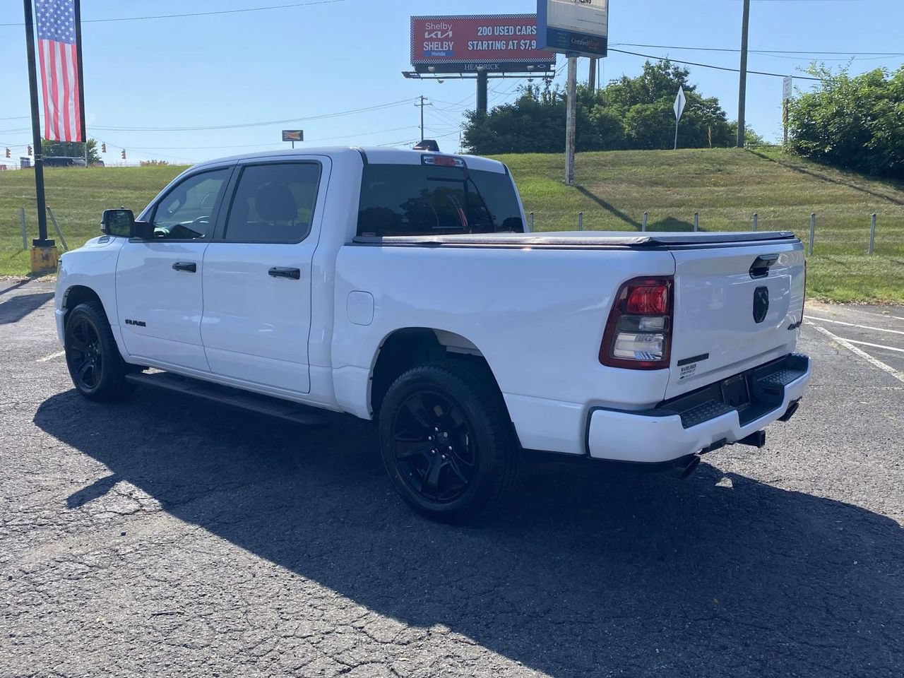 Used 2023 RAM 1500 Big Horn AWD/4WD image 4