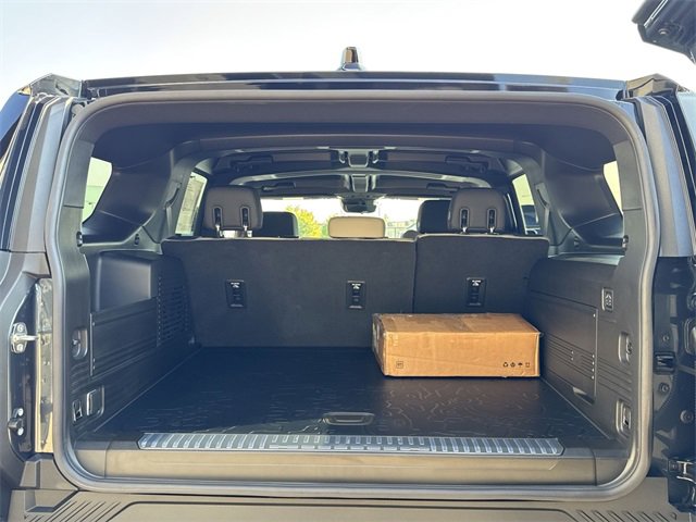 New 2026 GMC Hummer EV SUV image 10