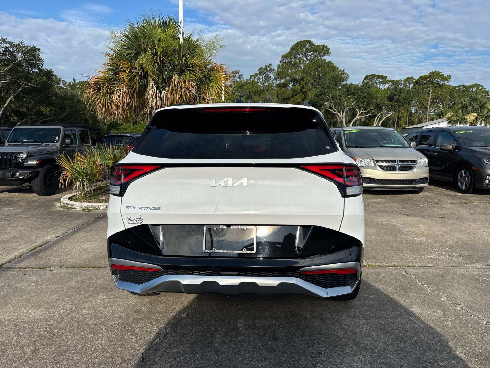 Used 2023 Kia Sportage SX FWD image 4