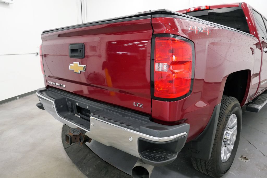 Used 2019 Chevrolet Silverado 2500 LTZ w/ Duramax Plus Package AWD/4WD image 37