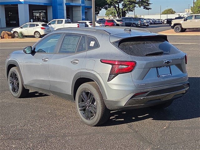 New 2026 Chevrolet Trax ACTIV image 3