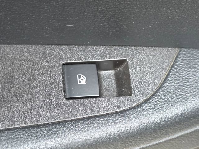 Used 2015 GMC Terrain SLT w/ Chrome Edition image 32