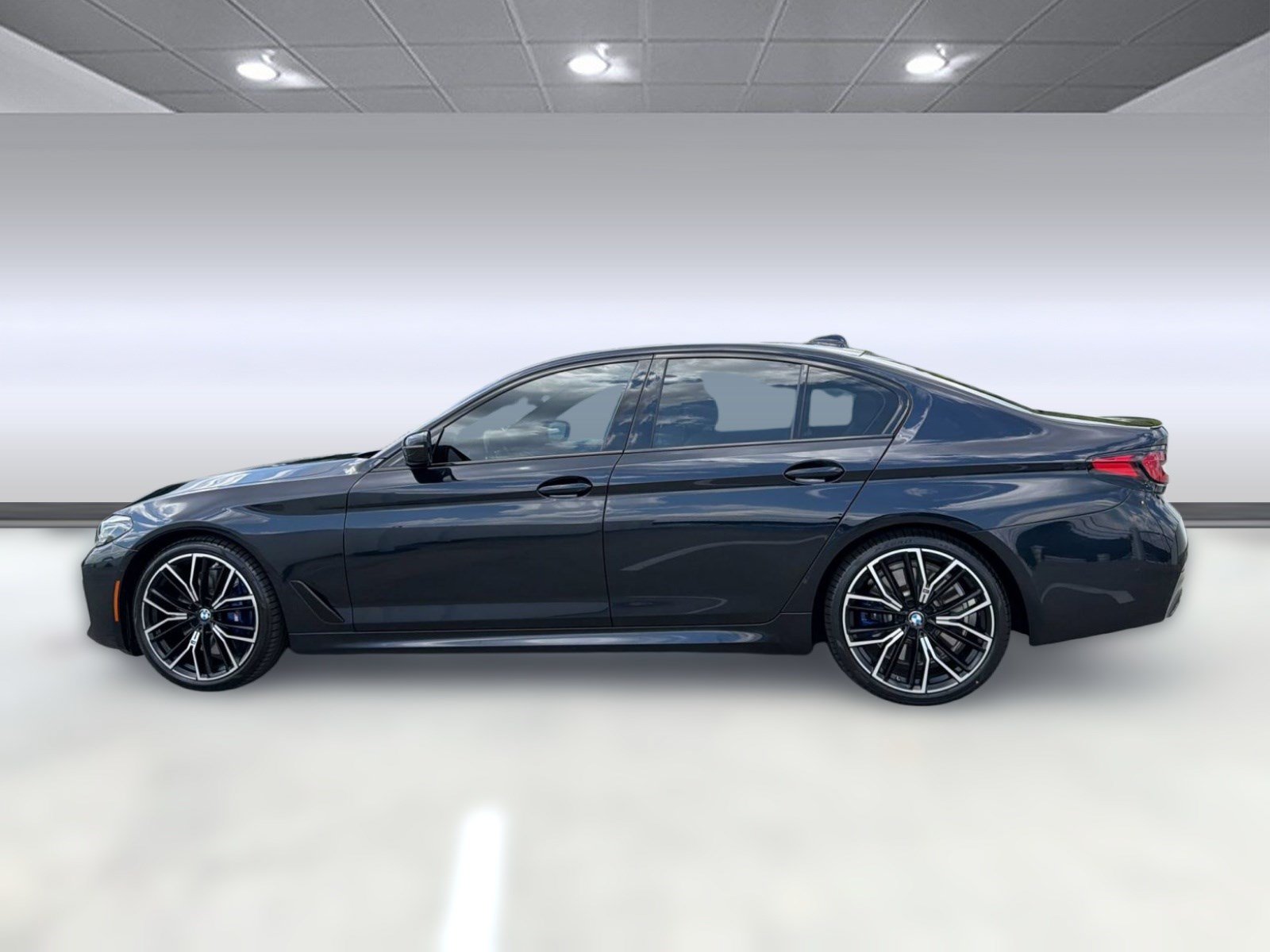 Certified 2023 BMW 540i w/ M Sport Package RWD image 2