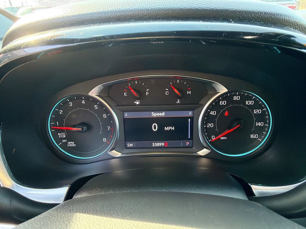 Used 2023 Chevrolet Traverse LT image 42