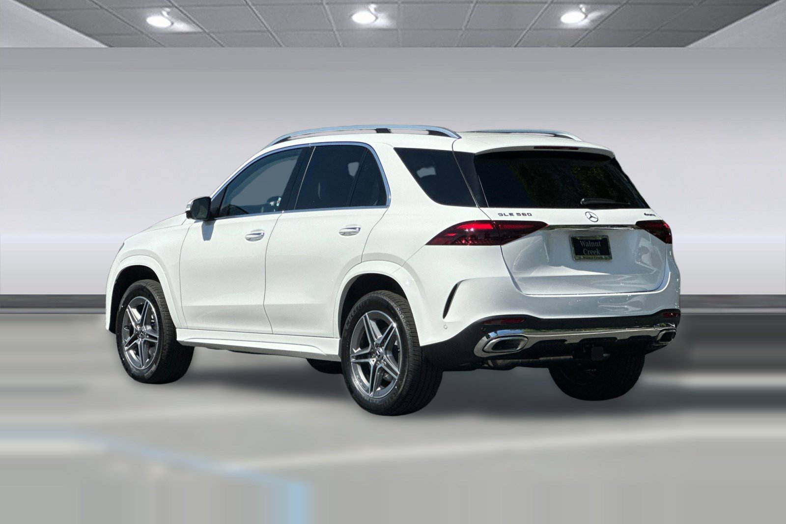New 2026 Mercedes-Benz GLE 580 4MATIC image 3