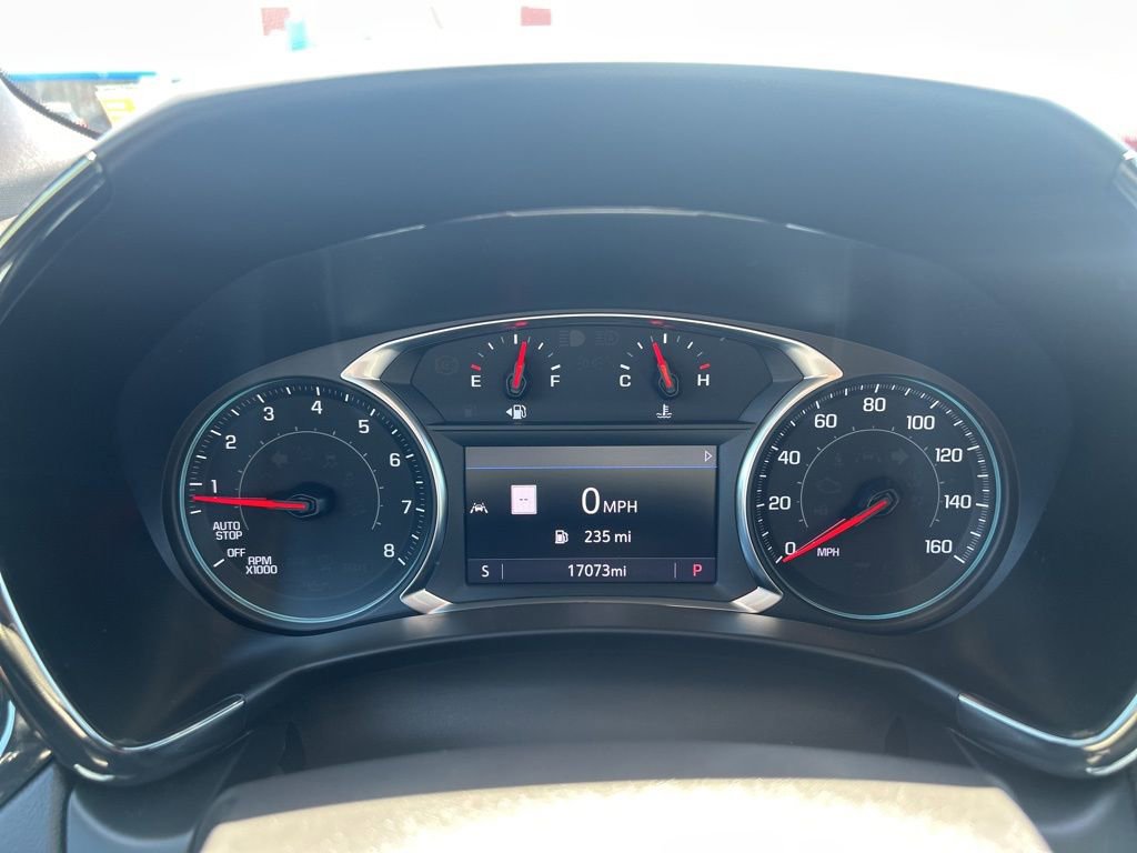 Used 2023 Chevrolet Equinox RS w/ RS Leather Package FWD image 28