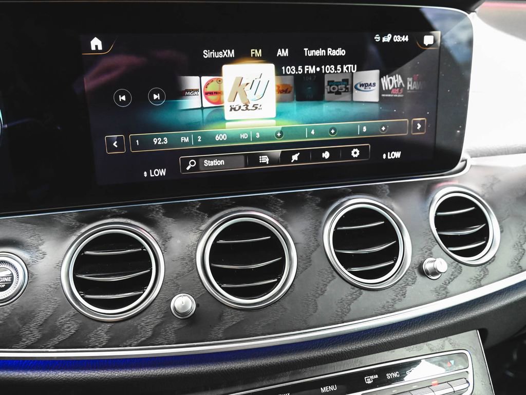 Used 2022 Mercedes-Benz E 53 AMG 4MATIC Sedan image 23