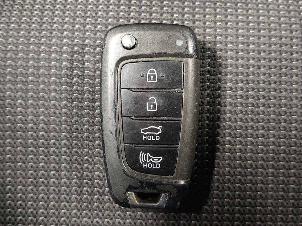 Used 2022 Hyundai Accent SE FWD image 32