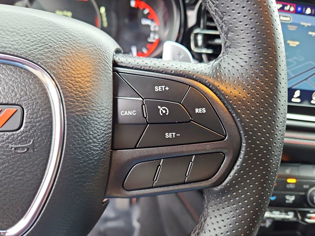 Used 2025 Dodge Durango GT image 12