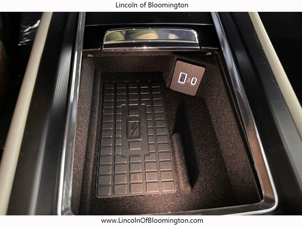 New 2026 Lincoln Corsair Premiere image 55