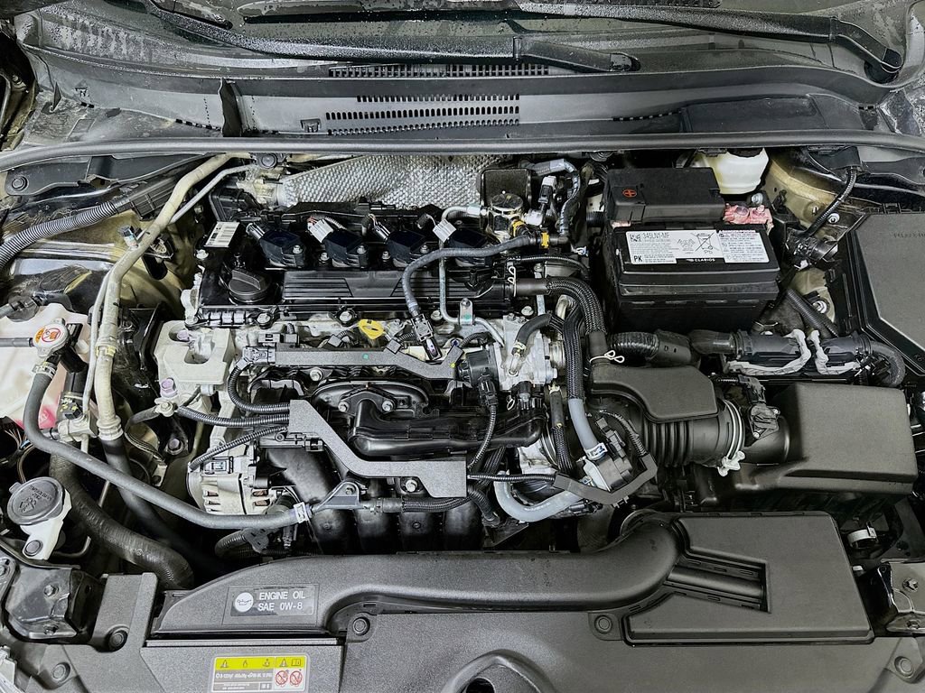 Used 2025 Toyota Corolla LE image 9