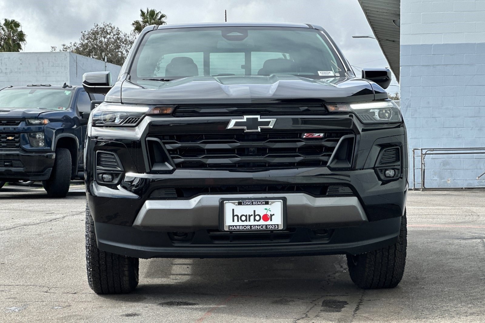 New 2025 Chevrolet Colorado Z71 w/ Midnight Edition image 8