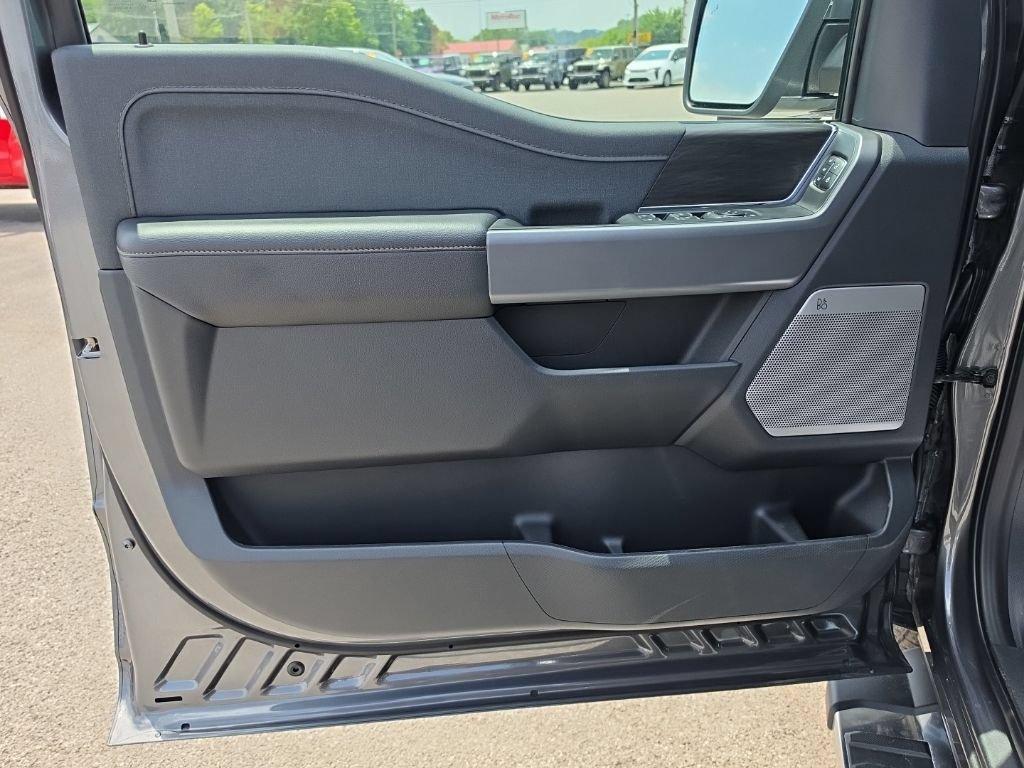 New 2026 Ford F150 Lariat w/ Equipment Group 502A High AWD/4WD image 18