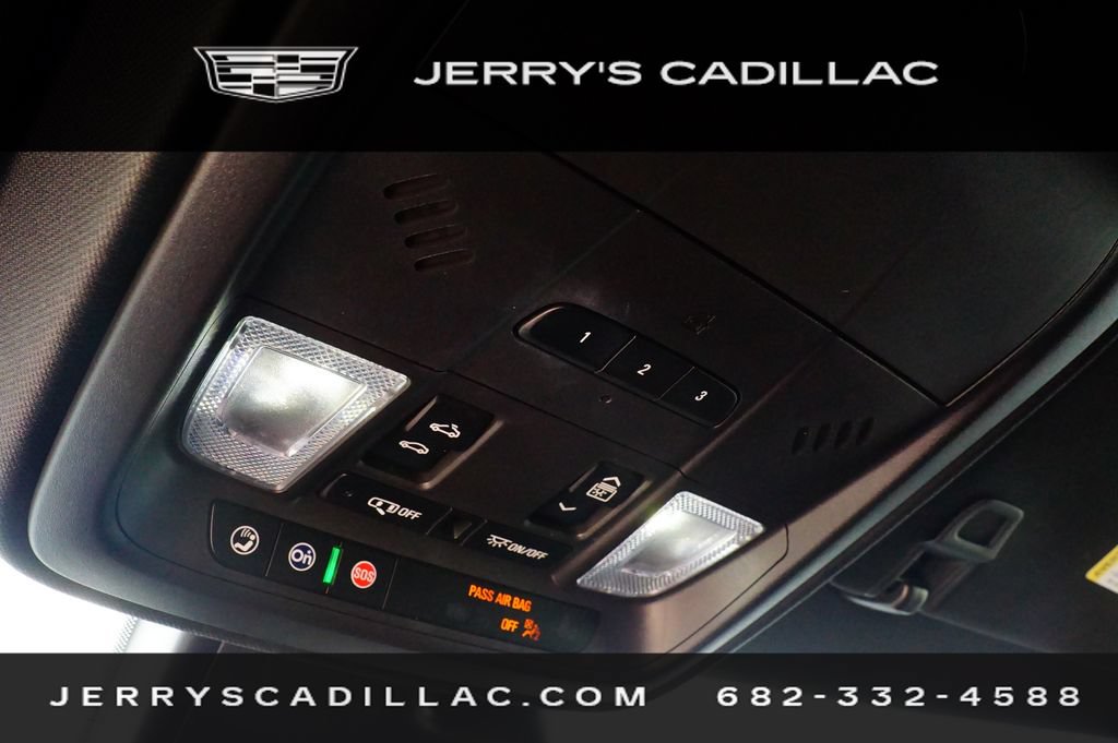 Used 2022 Cadillac XT4 Sport w/ Comfort Package FWD image 14