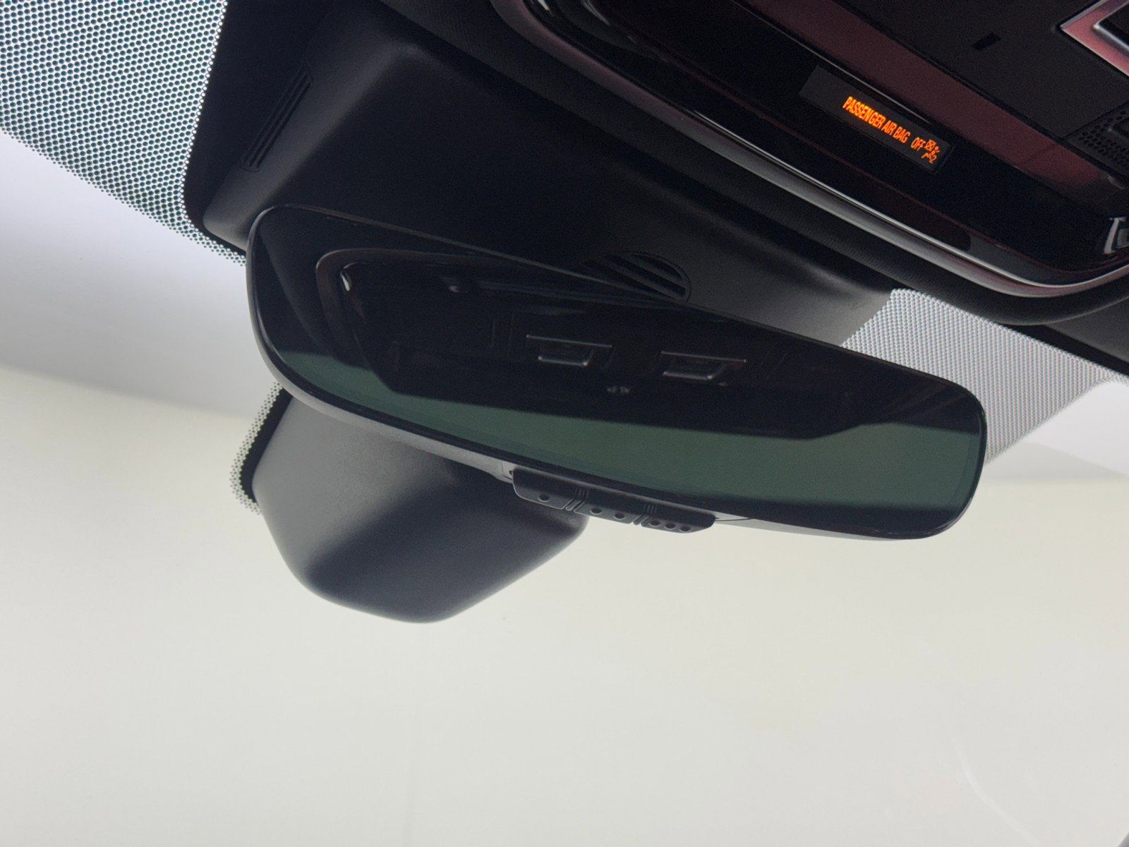 Used 2019 Land Rover Range Rover Sport SVR image 36