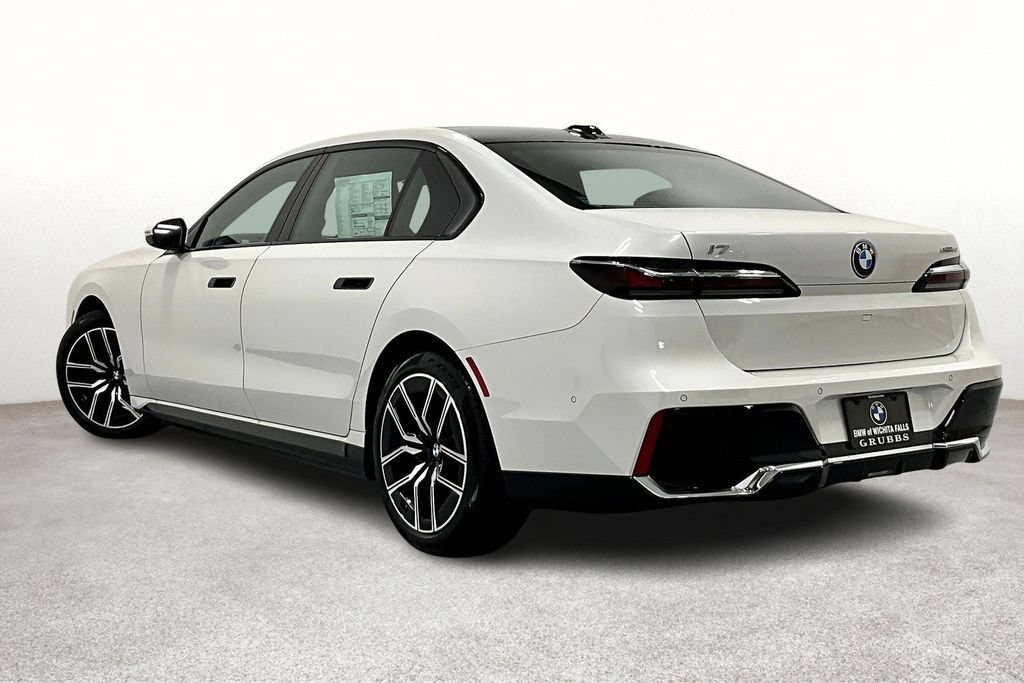 New 2025 BMW i7 eDrive50 RWD image 4