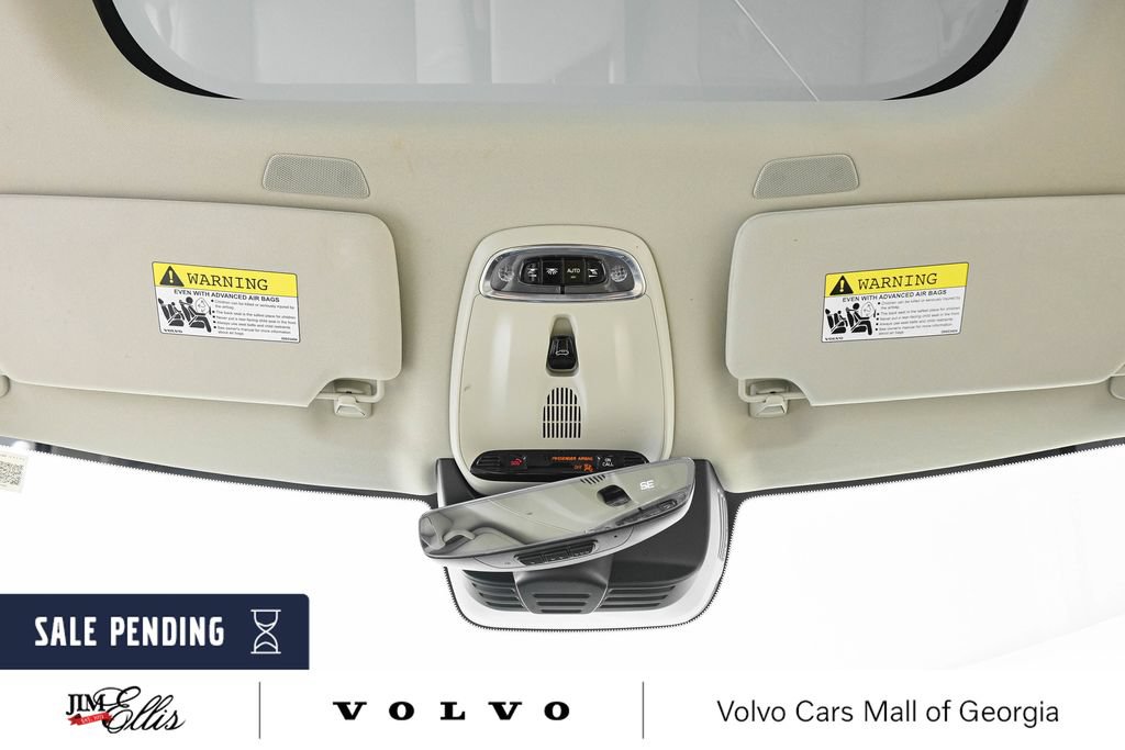 Certified 2021 Volvo XC90 T6 Momentum w/ Climate Package AWD/4WD image 19