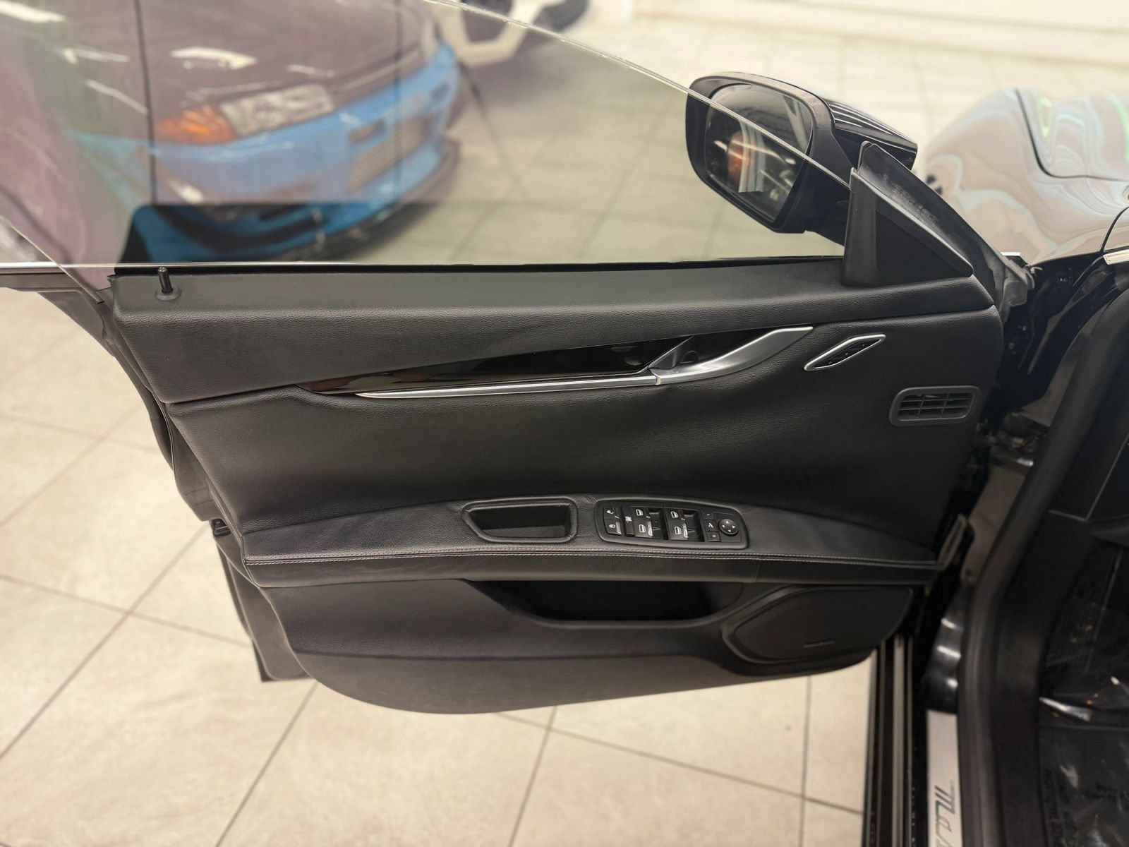 Used 2017 Maserati Ghibli S RWD image 13