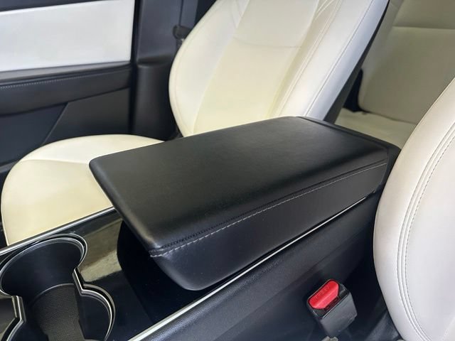 Used 2020 Tesla Model Y Long Range AWD/4WD image 30