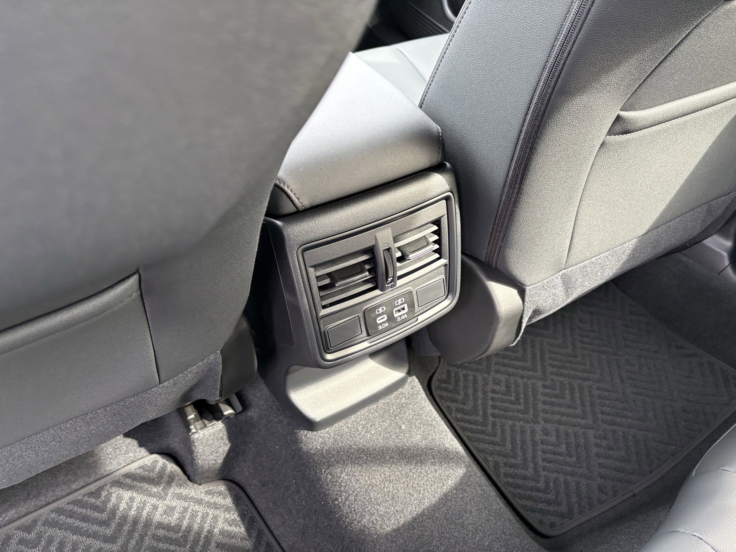 New 2026 Subaru Outback Premium image 32