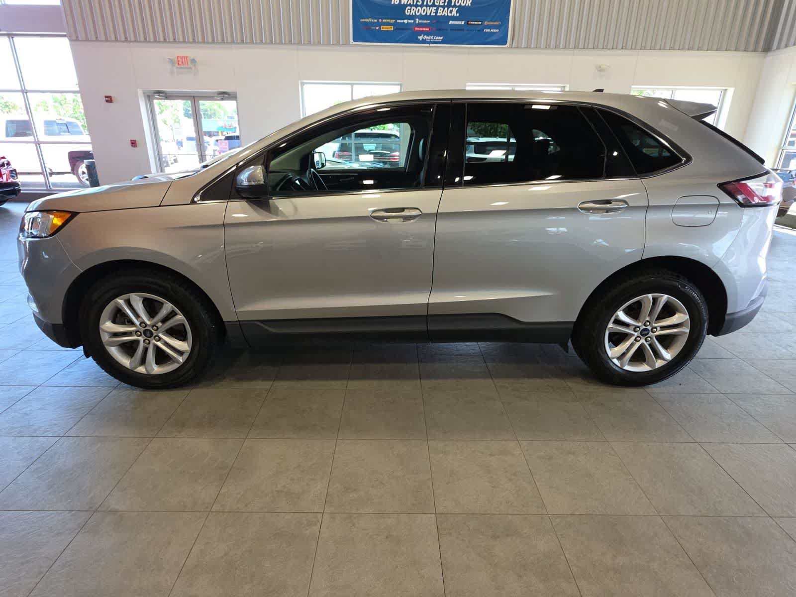 Used 2020 Ford Edge SEL w/ Convenience Package AWD/4WD image 12