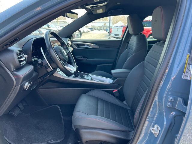 Used 2024 Dodge Hornet R/T w/ Tech Pack w/o Parking image 3