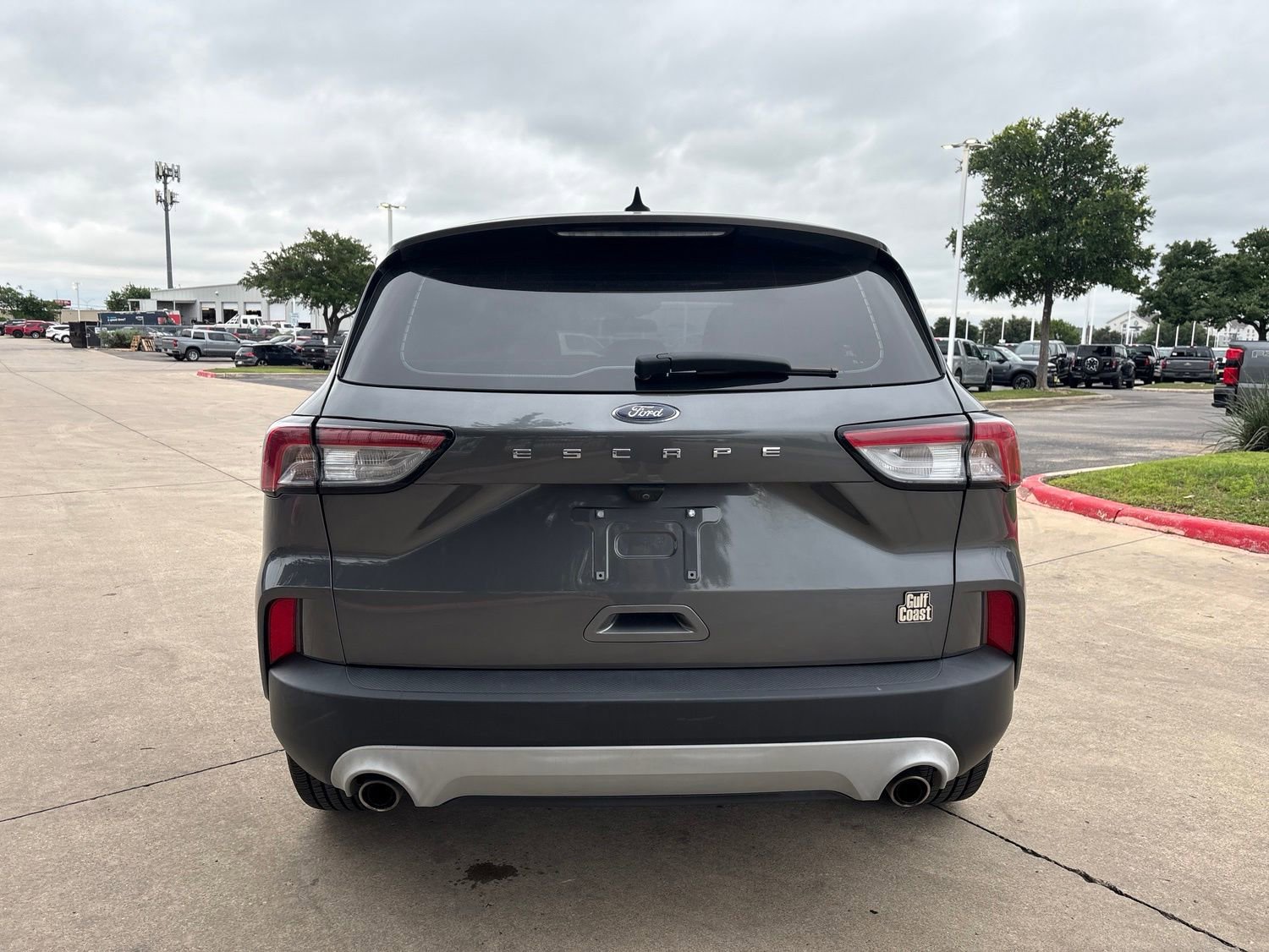 Used 2022 Ford Escape S FWD image 4