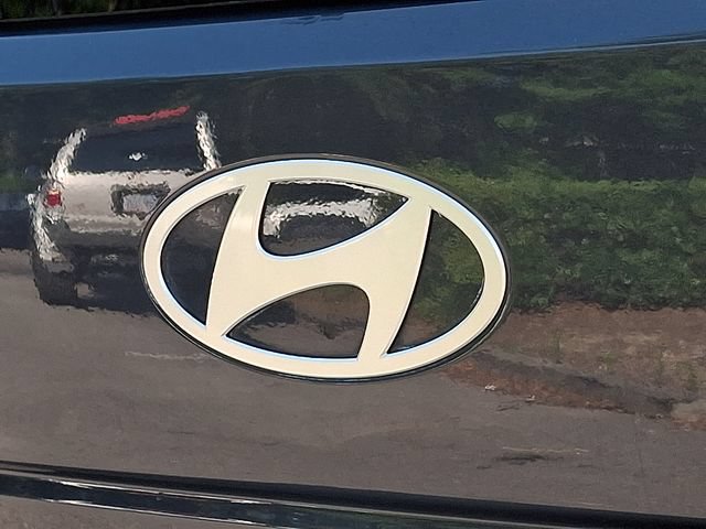 Used 2025 Hyundai Santa Fe SEL AWD/4WD image 33