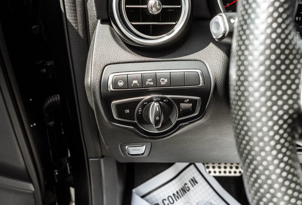 Used 2019 Mercedes-Benz GLC 63 AMG 4MATIC image 20